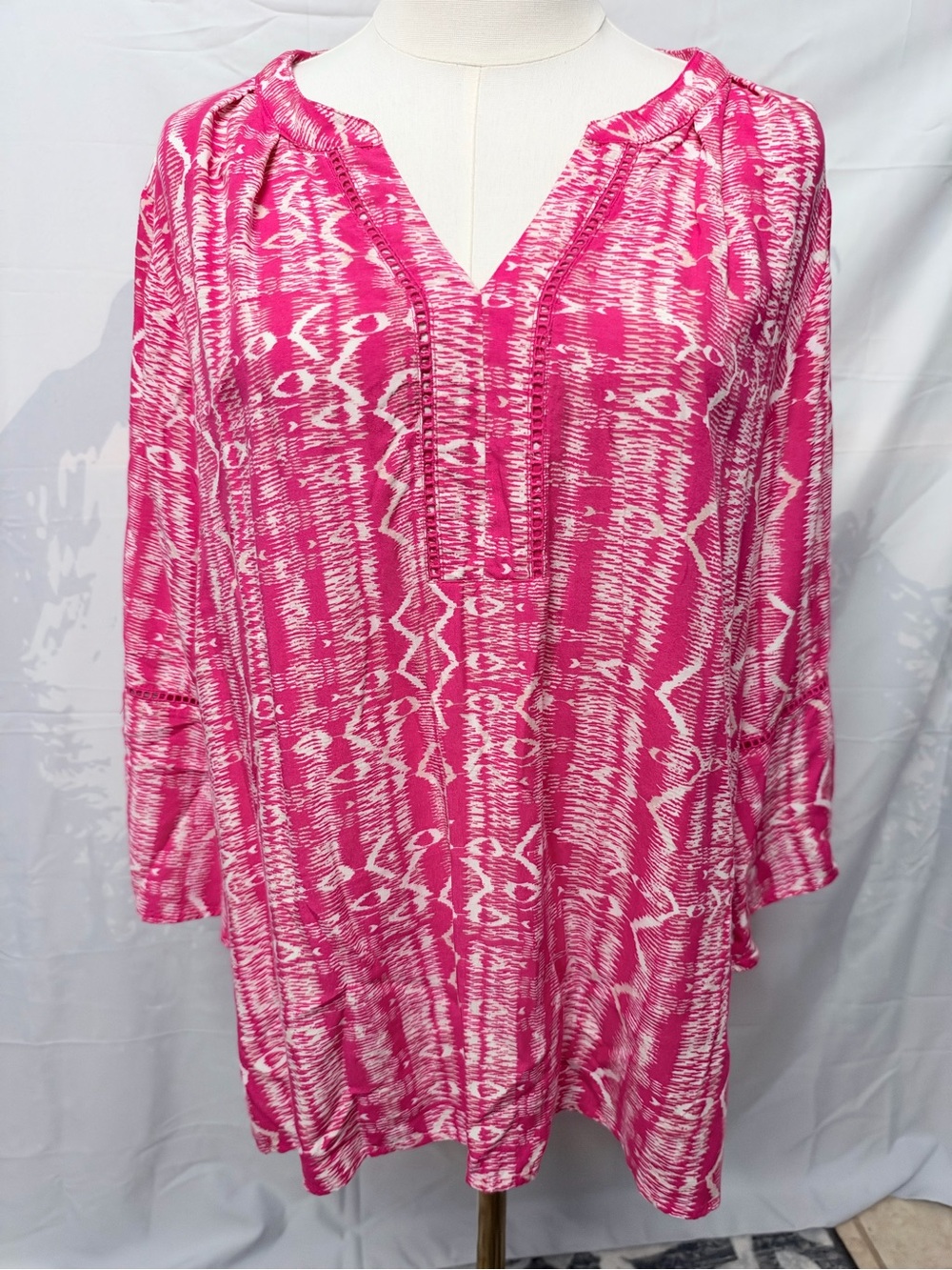 Gloria Vanderbilt Pink & White Printed Tunic Blouse Size L Viscose Boho Top